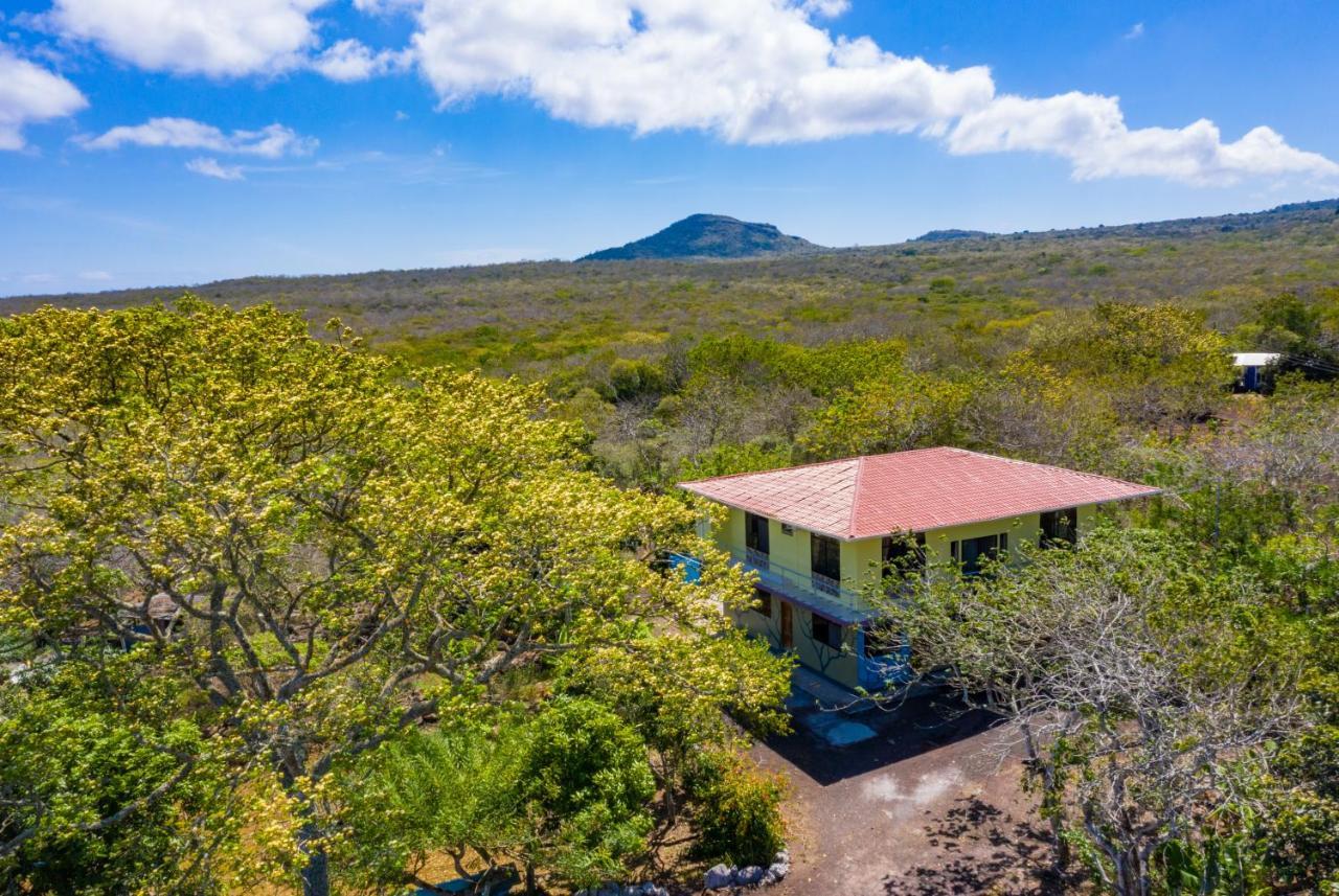 Cucuve Eco Hostal Puerto Baquerizo Moreno Eksteriør billede