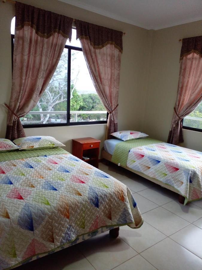 Cucuve Eco Hostal Puerto Baquerizo Moreno Eksteriør billede